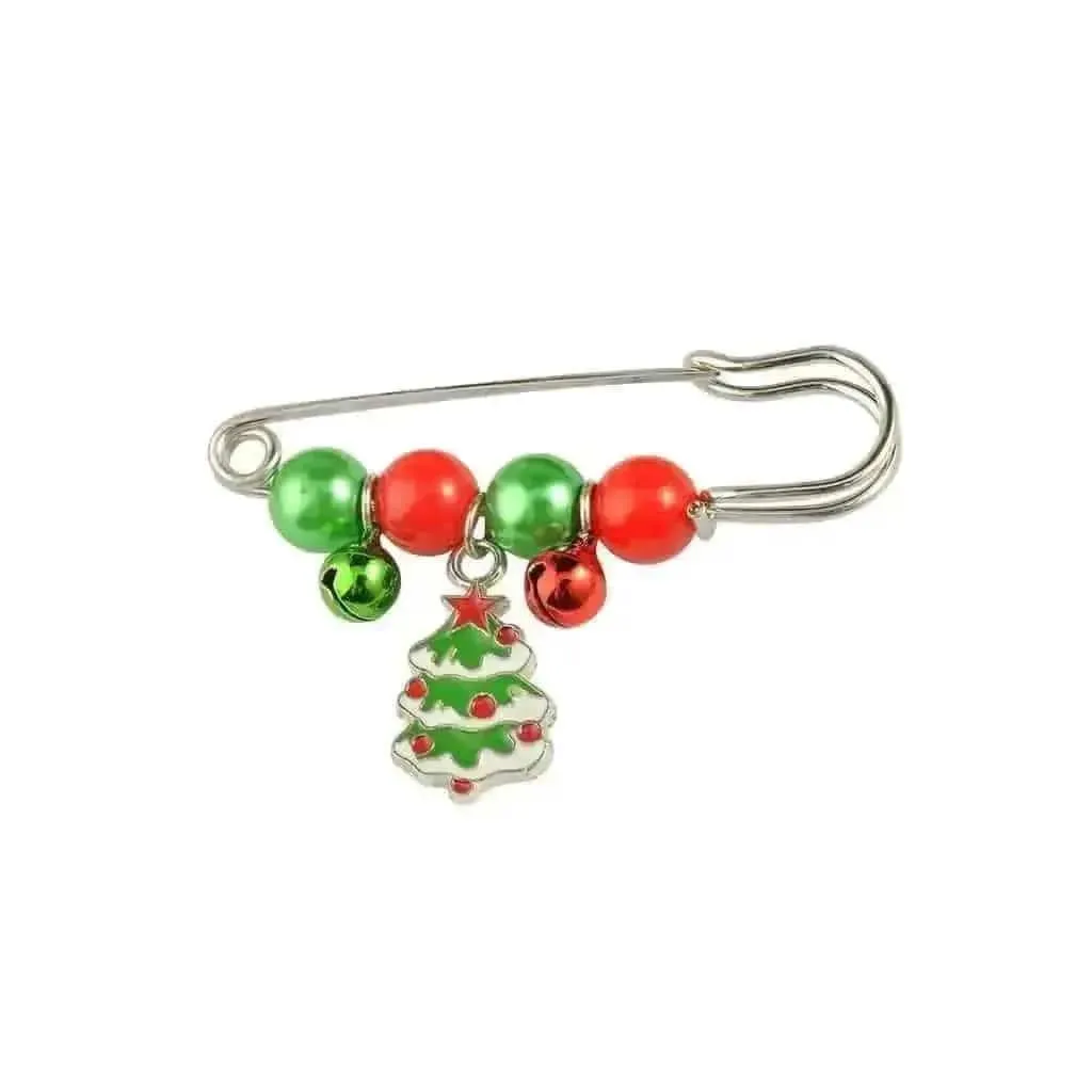 🌟 Alloy Christmas Brooch with Leaf Garland - Sparkle in Holiday Style 🌟