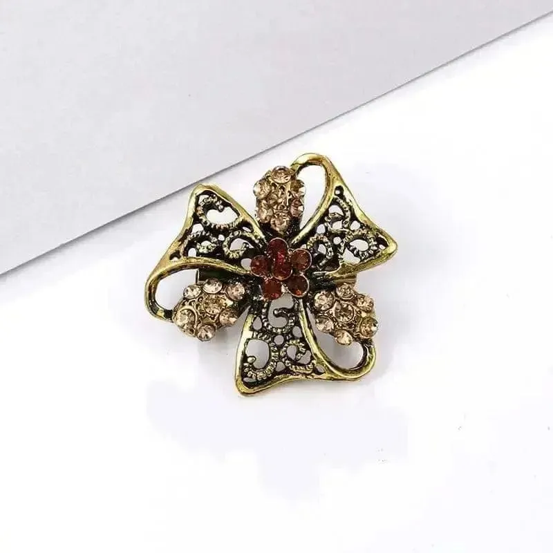 🌟 Alloy Rhinestone Small Pin Brooch - Floral Elegance in Fashion 🌟
