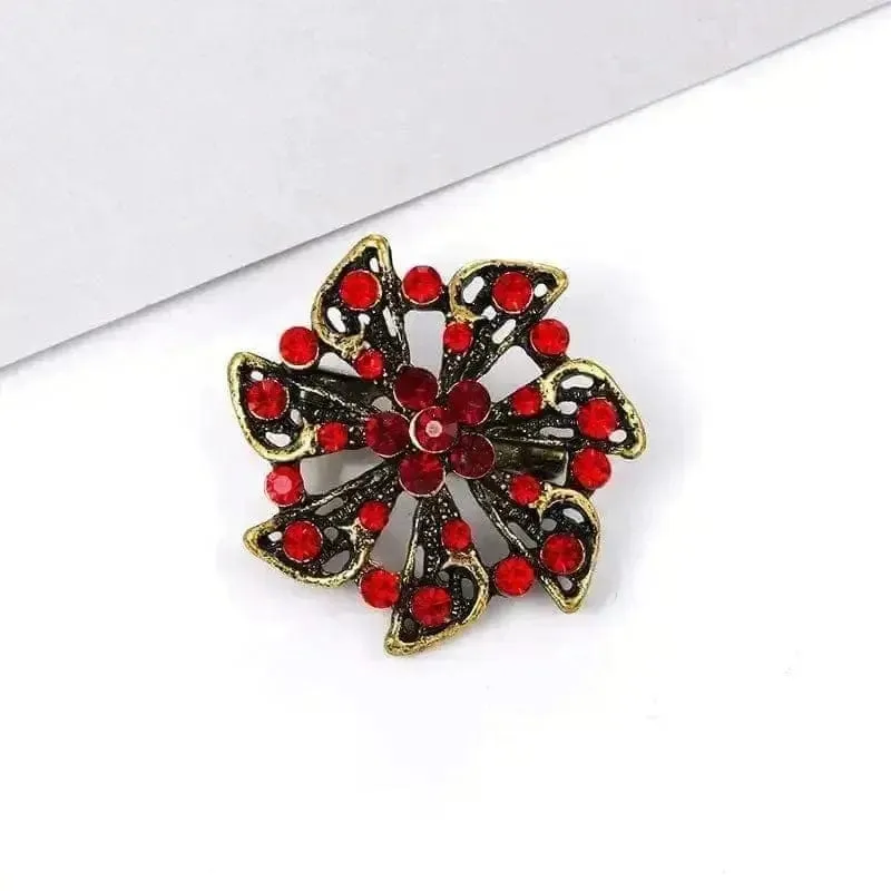 🌟 Alloy Rhinestone Small Pin Brooch - Floral Elegance in Fashion 🌟