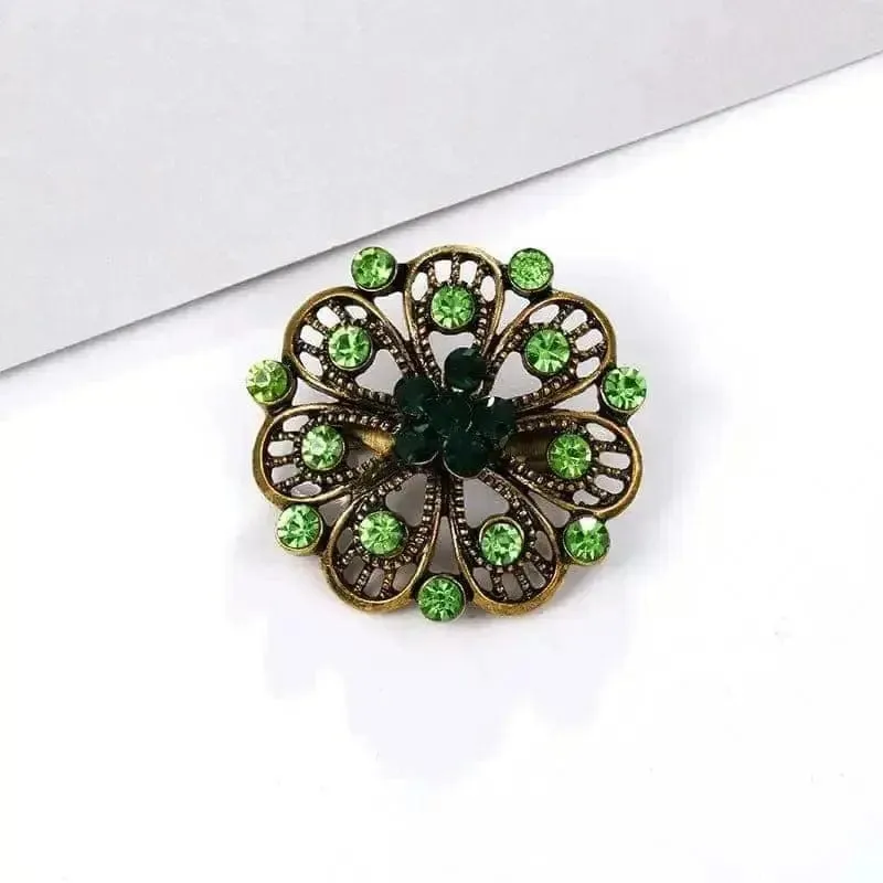 🌟 Alloy Rhinestone Small Pin Brooch - Floral Elegance in Fashion 🌟