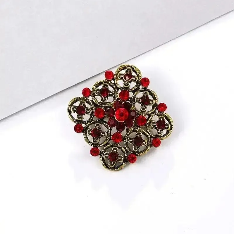 🌟 Alloy Rhinestone Small Pin Brooch - Floral Elegance in Fashion 🌟