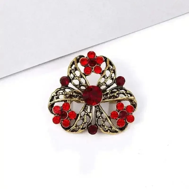 🌟 Alloy Rhinestone Small Pin Brooch - Floral Elegance in Fashion 🌟