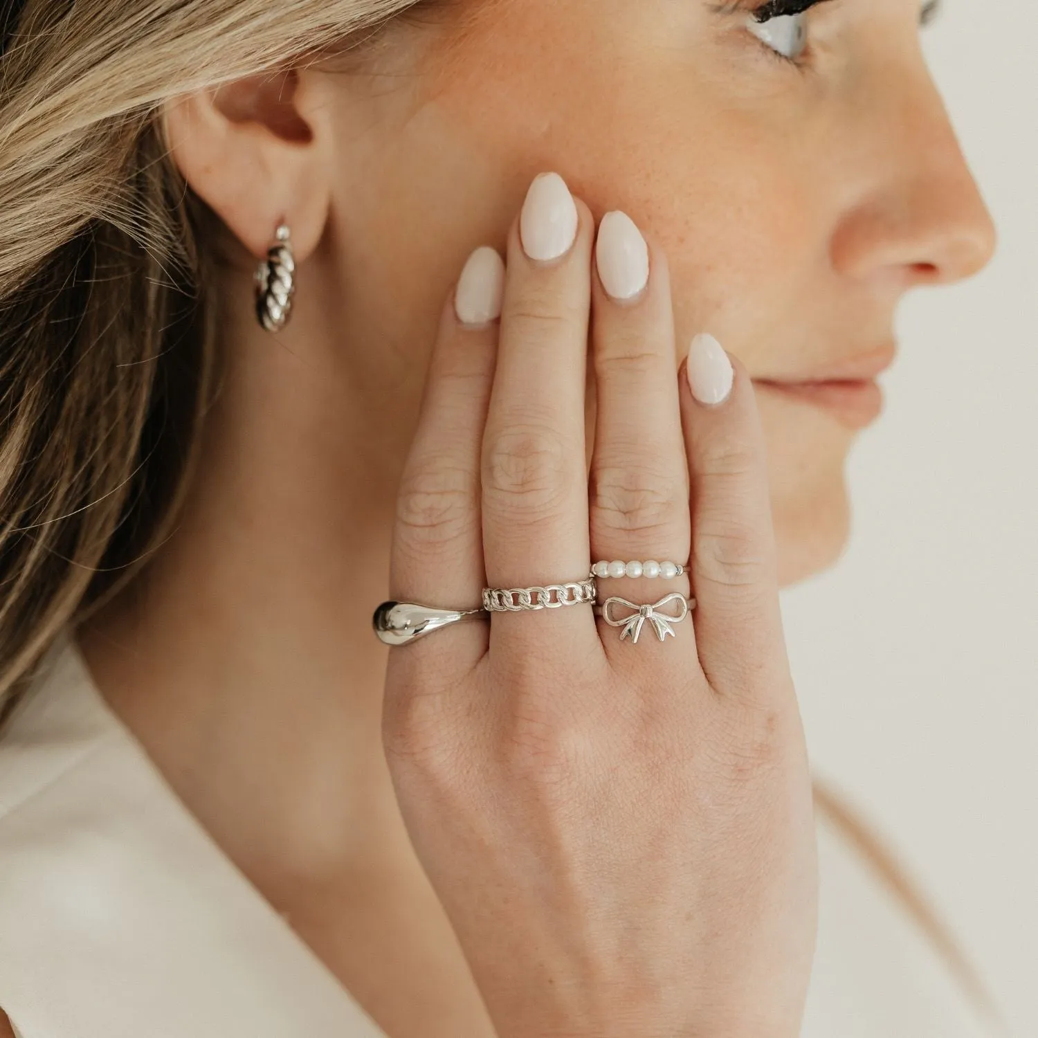 Bow Ring (Silver)