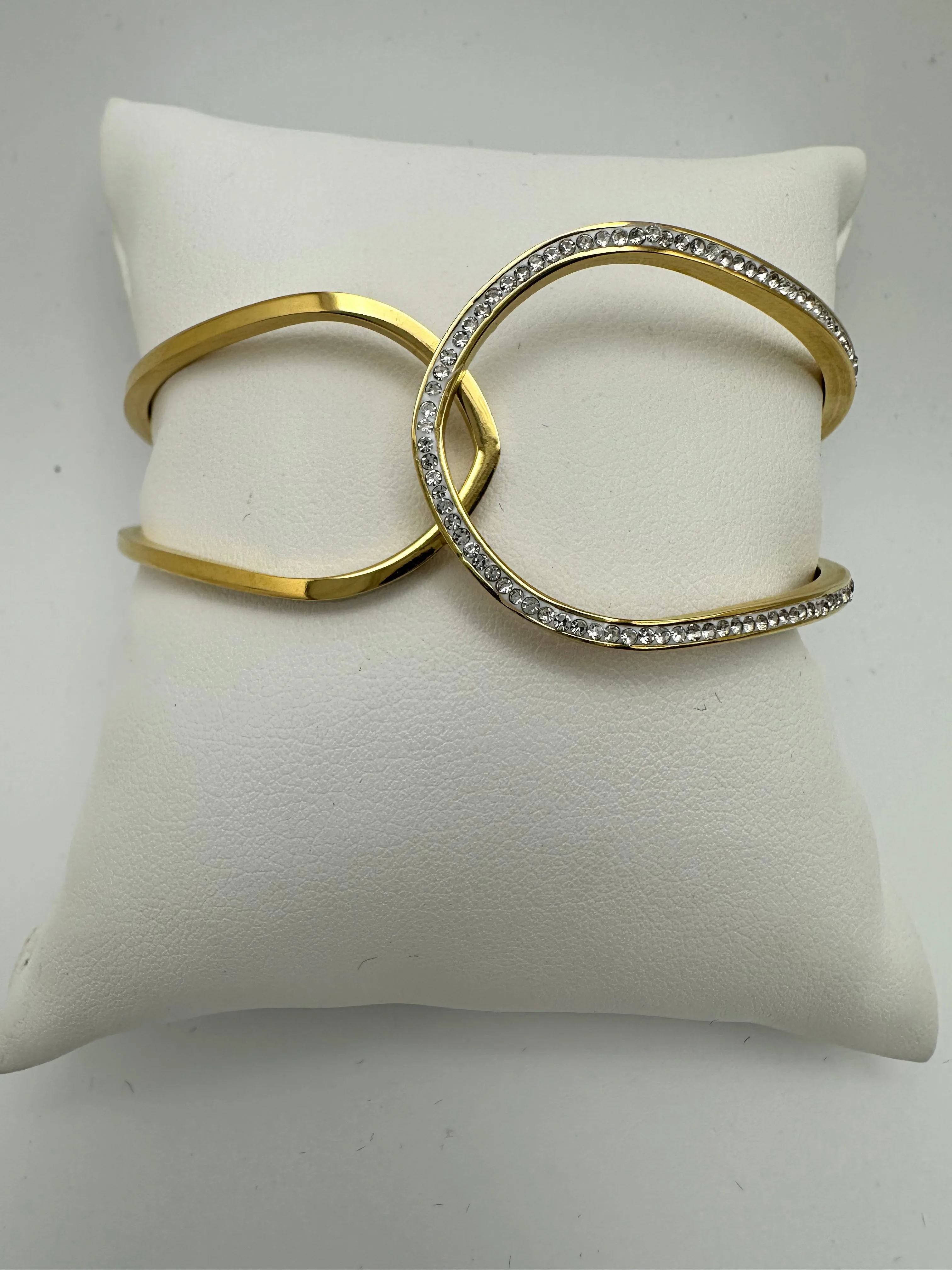Gold Loop Hinged Bangle