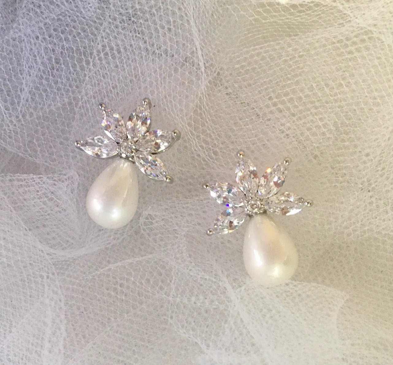 "Darlene" - Pearl and Cubic Zirconia Bridal Earrings - Available in Silver and Rose Gold